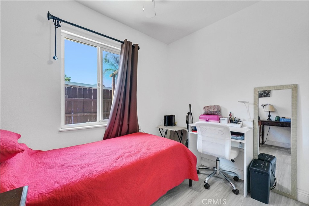 155 N Acacia Avenue Property Photo 19