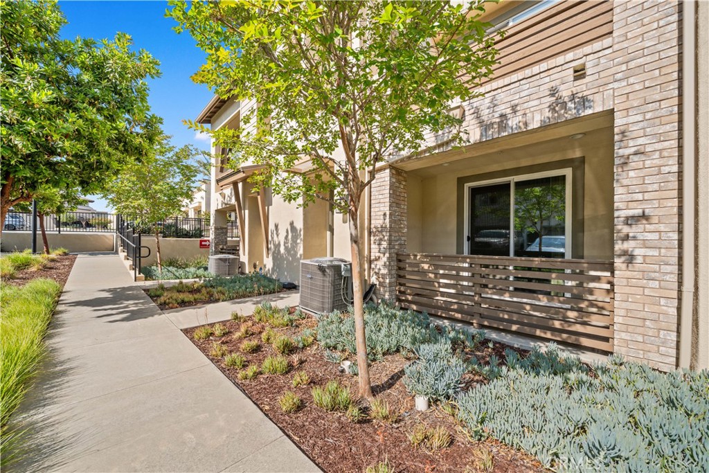 7356 Luminaire Place Property Photo 3