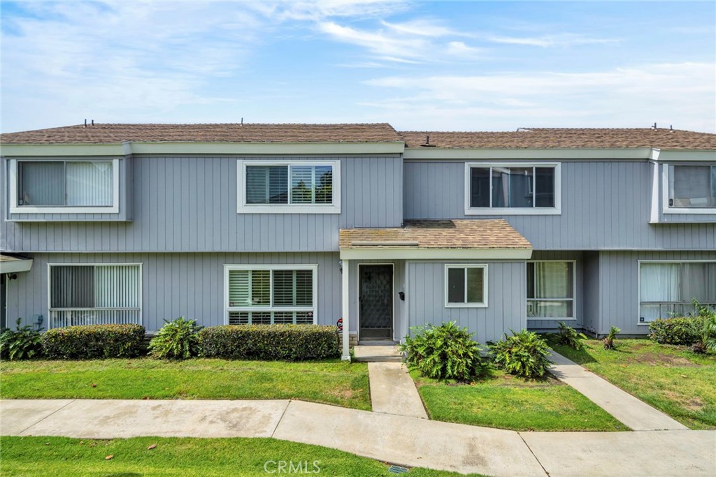 23509 Twin Spring Lane