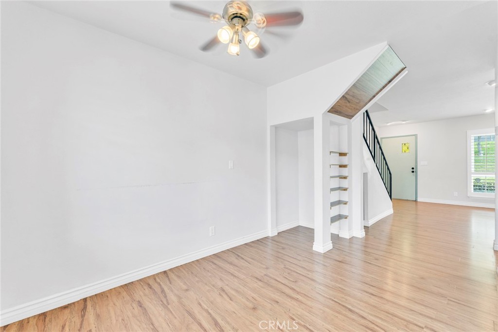 23509 Twin Spring Lane Property Photo 9