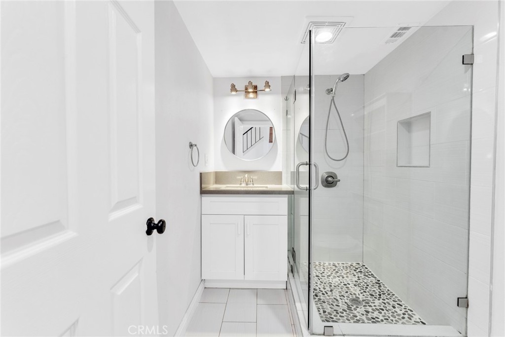23509 Twin Spring Lane Property Photo 10