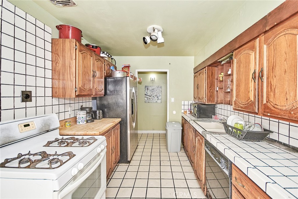 962 East Citrus Edge Street Property Photo 6