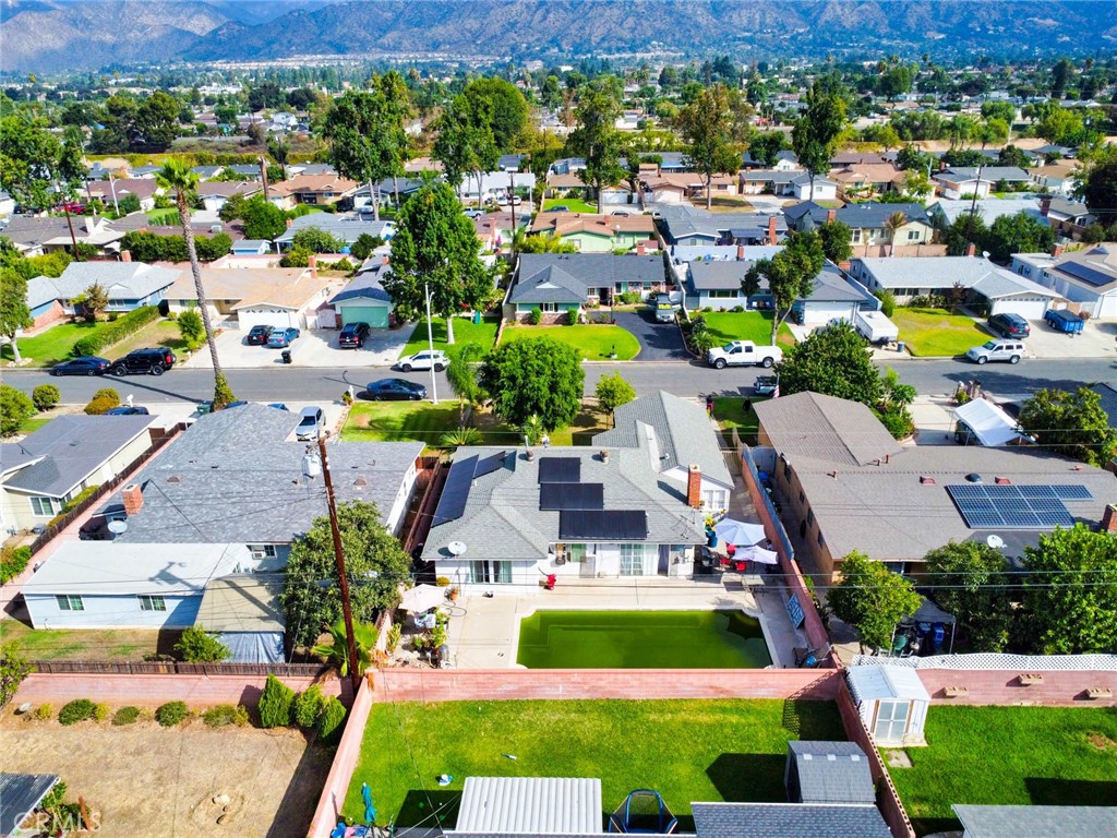 962 East Citrus Edge Street Property Photo 12