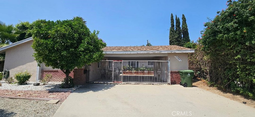 17441 Hiawatha Street Property Photo 8