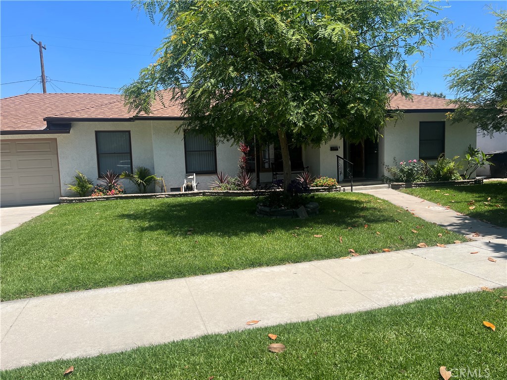 408 S Indiana Street Property Photo 1