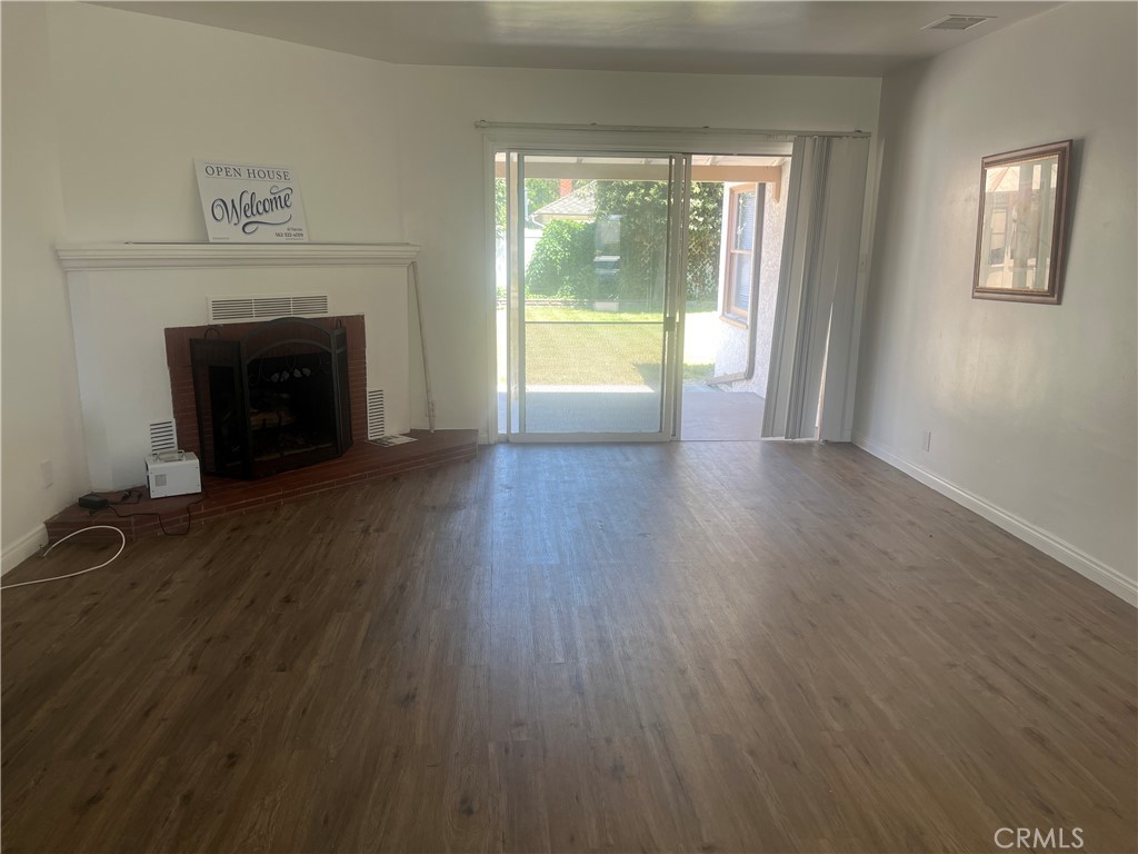 408 S Indiana Street Property Photo 2