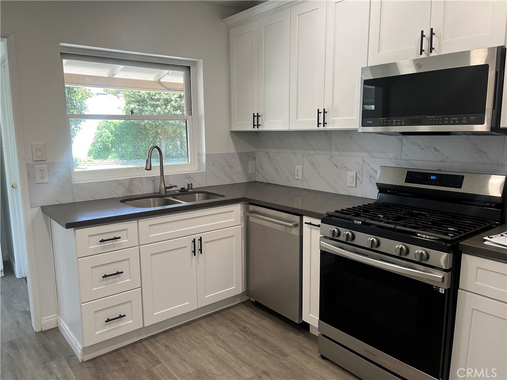 408 S Indiana Street Property Photo 4