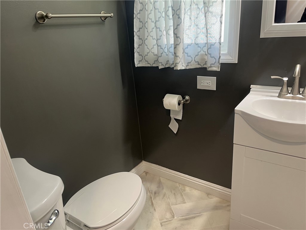 408 S Indiana Street Property Photo 9
