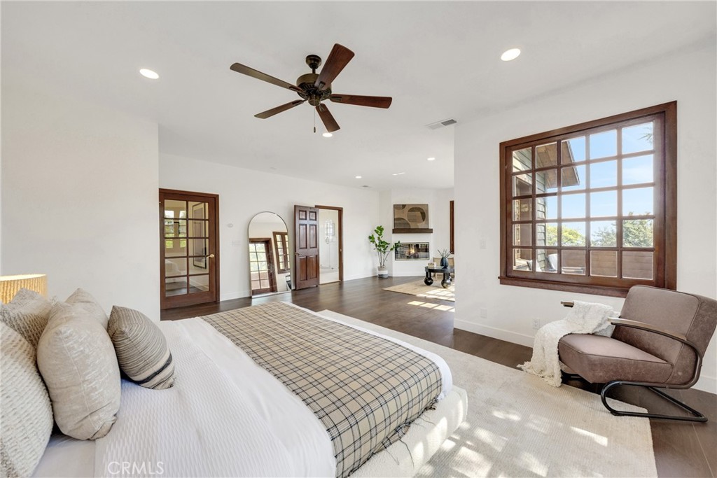561 Alta Vista Drive Property Photo 17