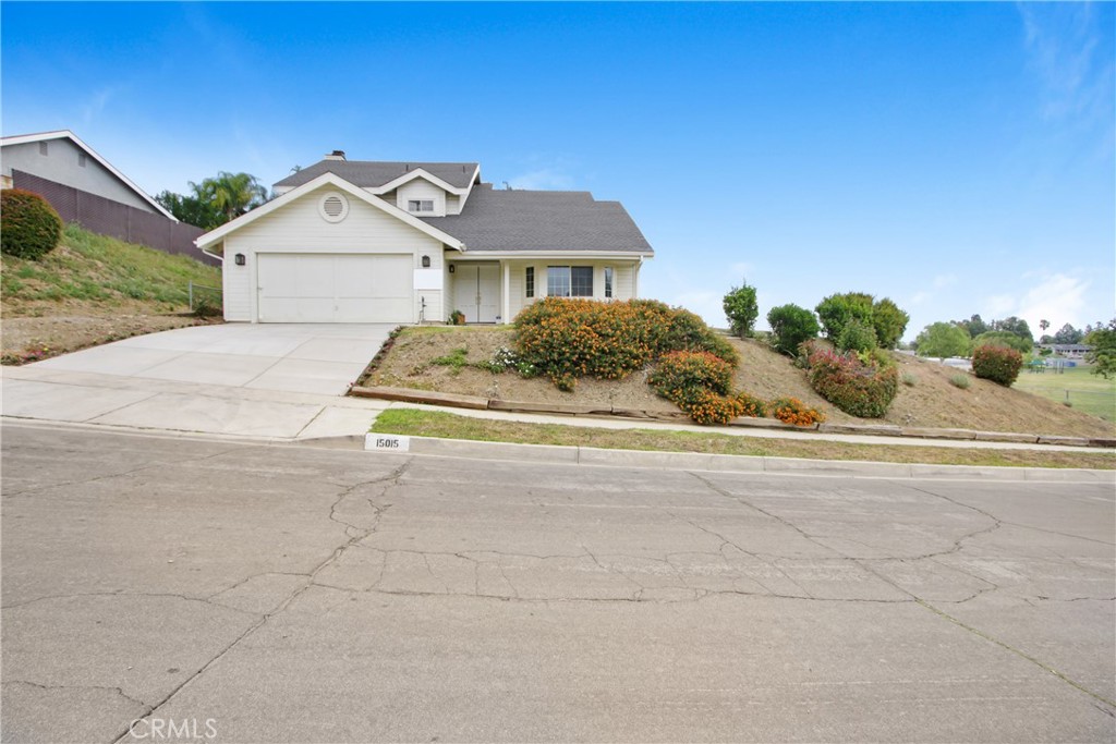 15015 Aqueduct Lane Property Photo 1