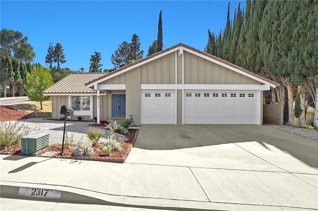 2317 Ravenfall Ave Property Photo 1