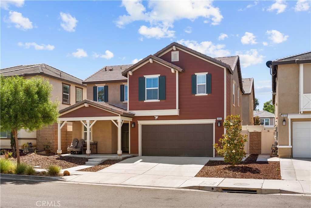 9804 Ardisia Street Property Photo 1