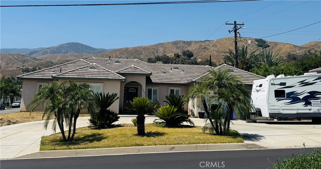 3905 La Hacienda Drive Property Photo 2
