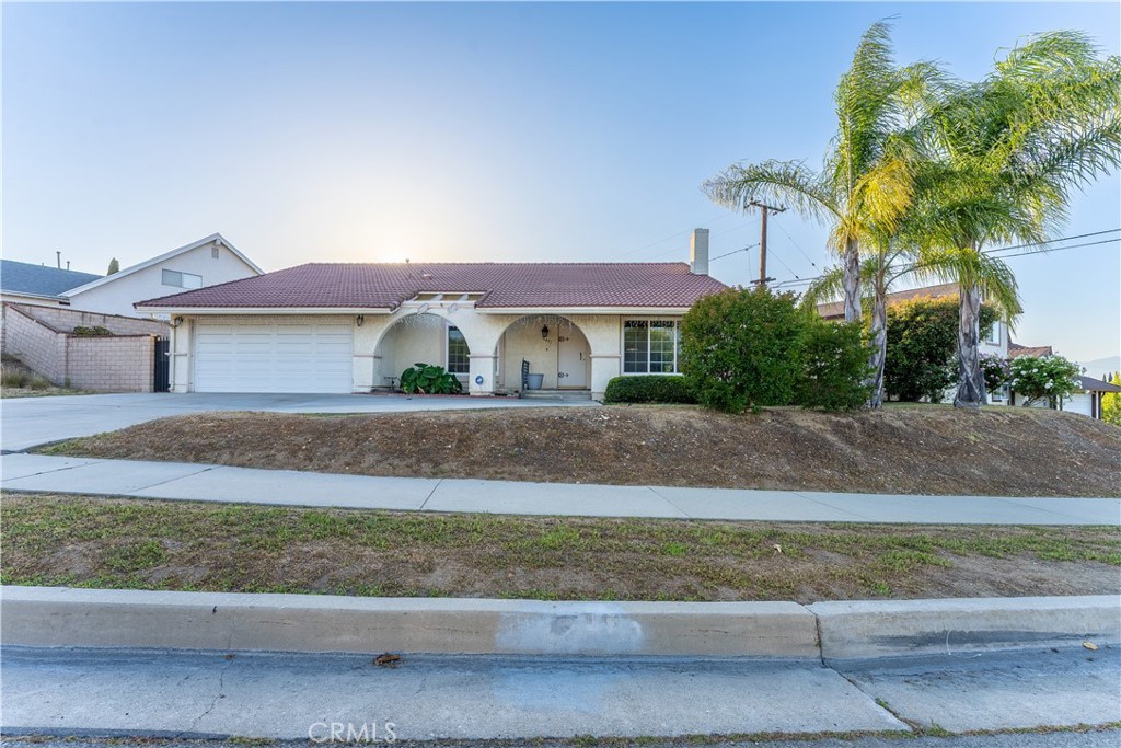 16495 Canelones Drive Property Photo 1