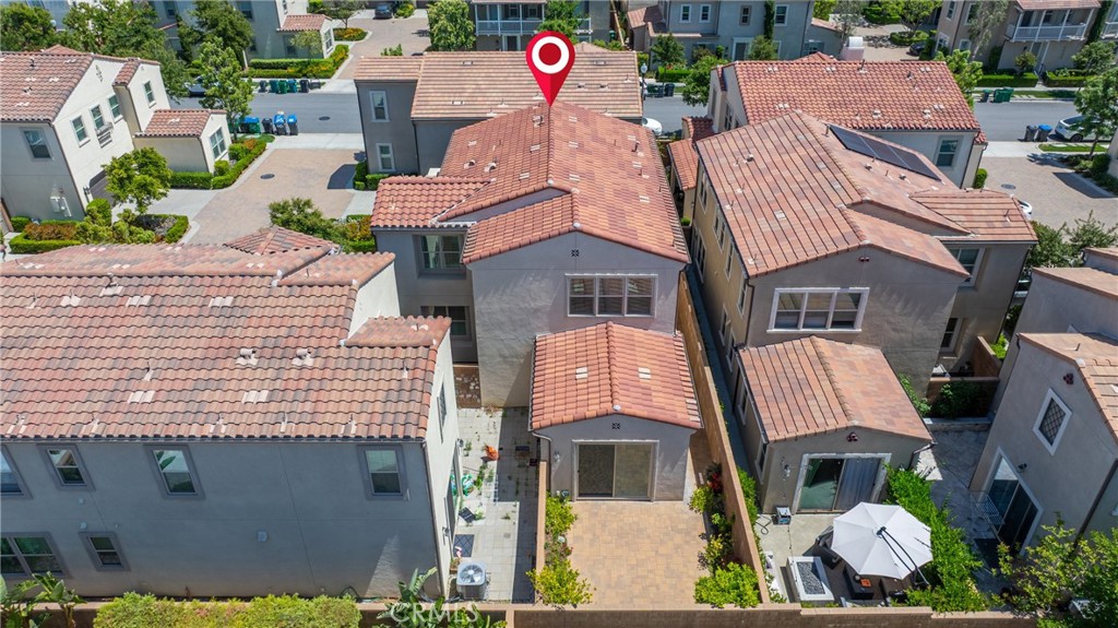 133 Hemisphere Property Photo 12