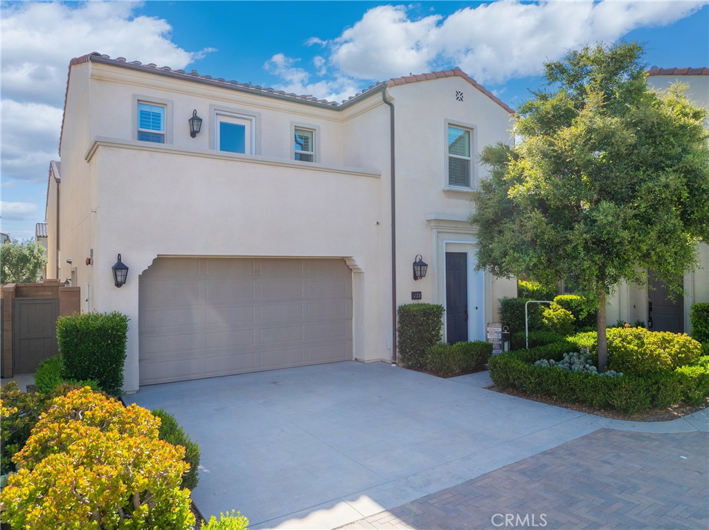 133 Hemisphere Property Photo 18
