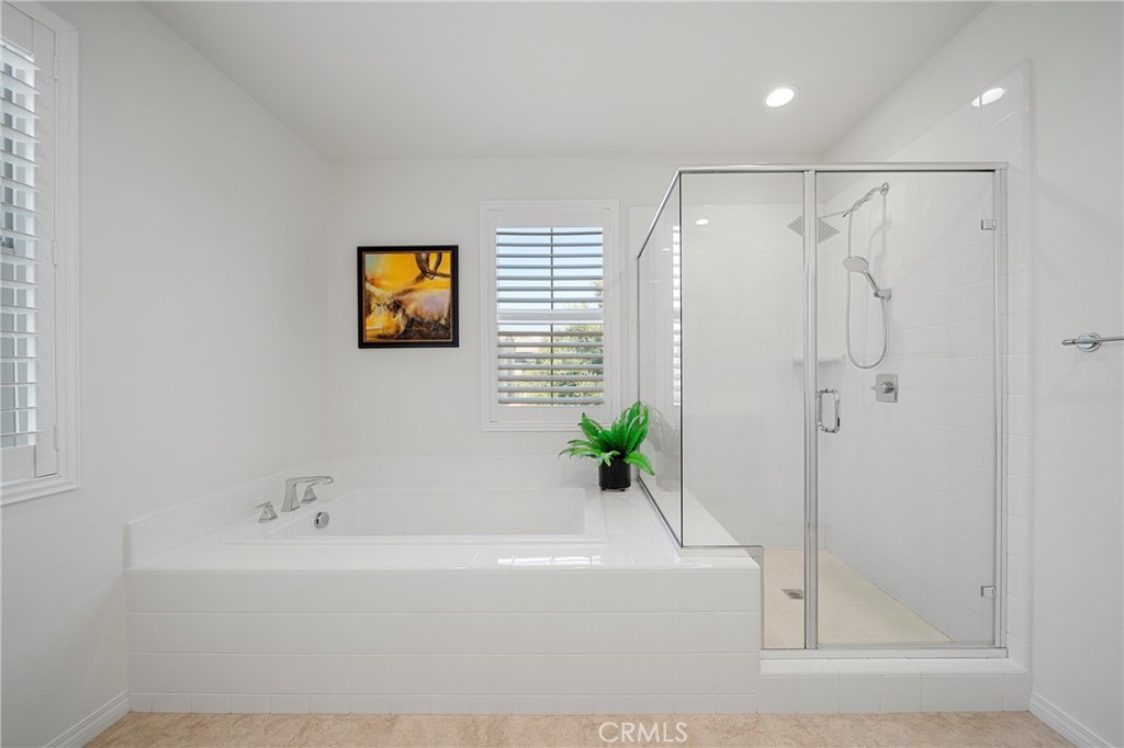 133 Hemisphere Property Photo 22