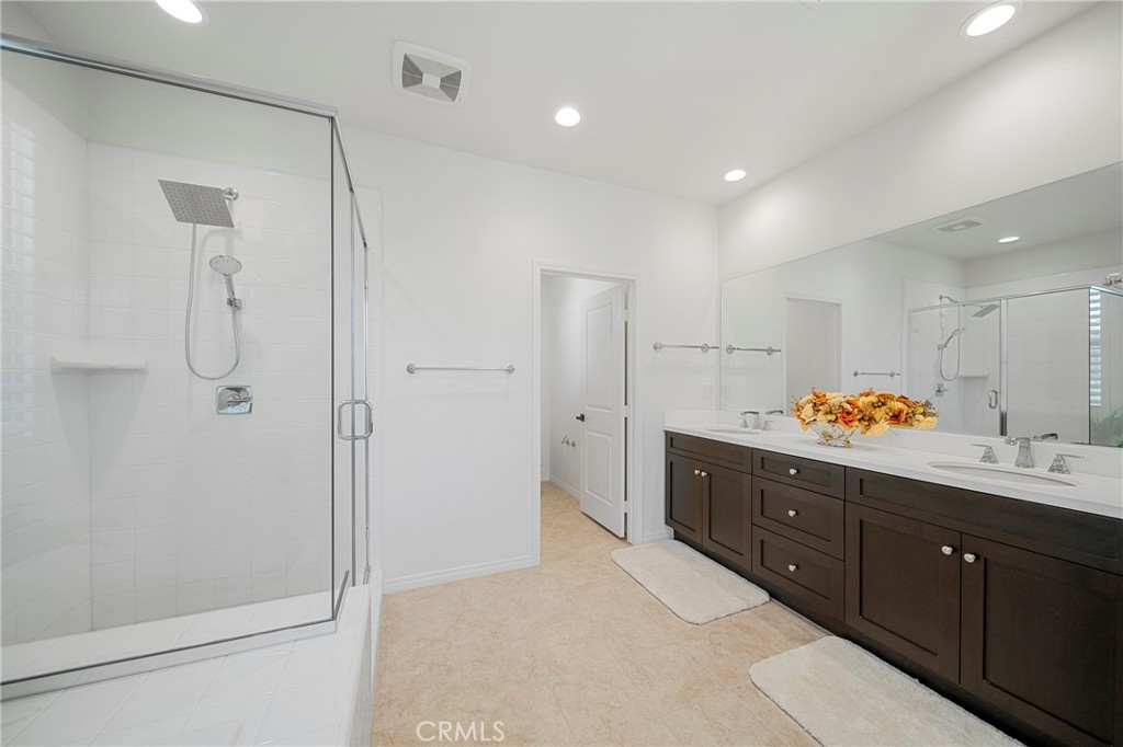 133 Hemisphere Property Photo 23