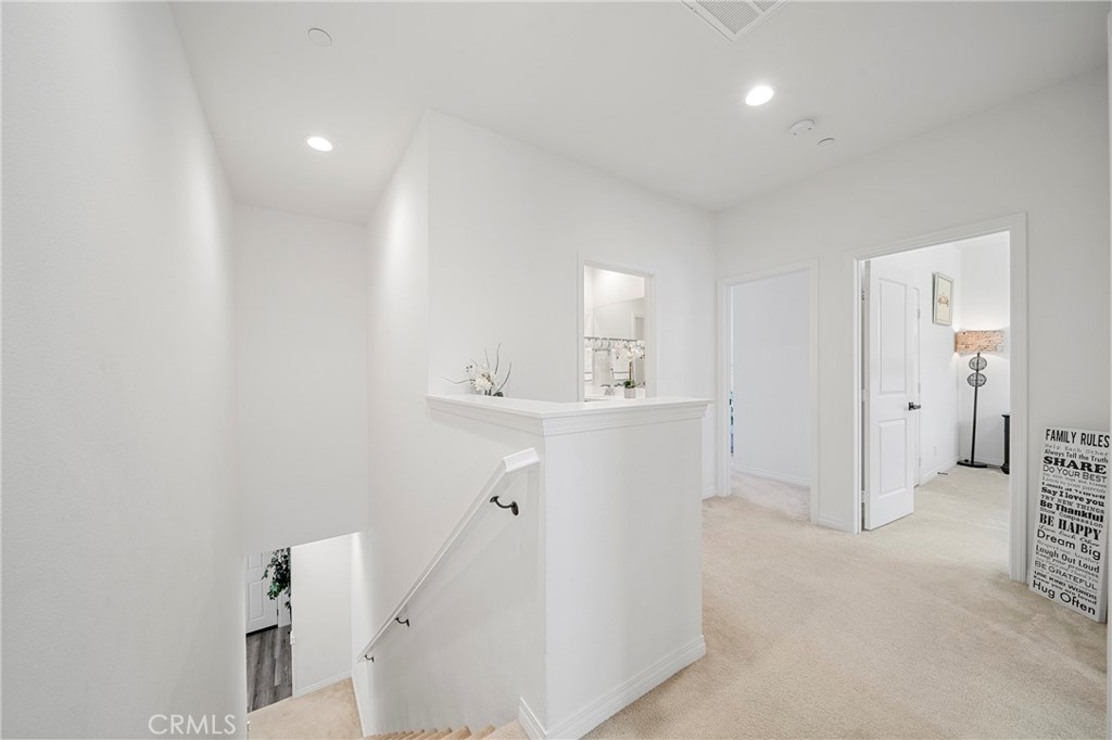 133 Hemisphere Property Photo 24