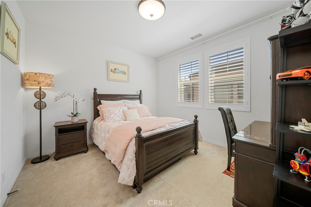 133 Hemisphere Property Photo 27