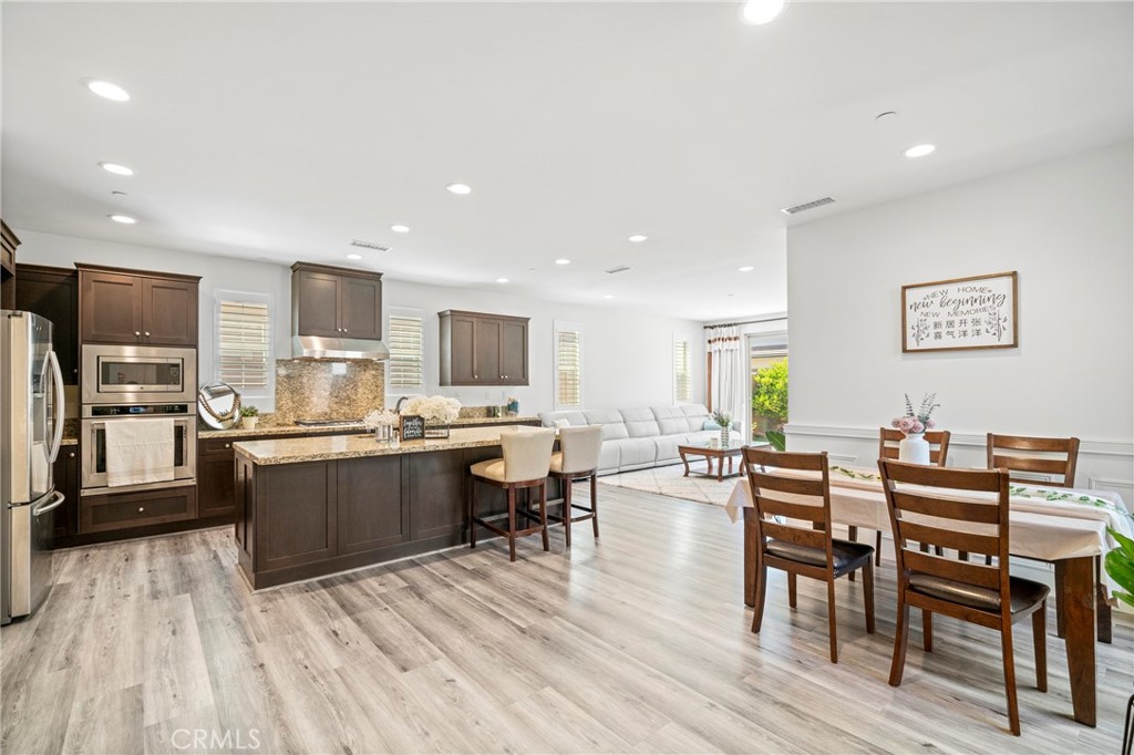 133 Hemisphere Property Photo 39