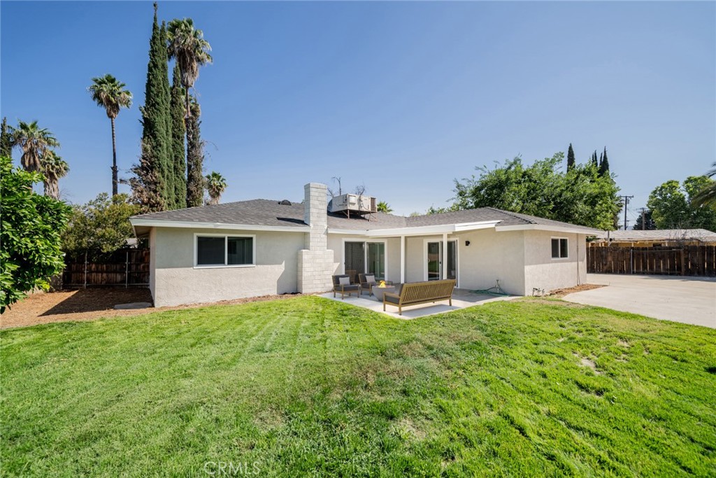 40911 Lela May Avenue Property Photo 15