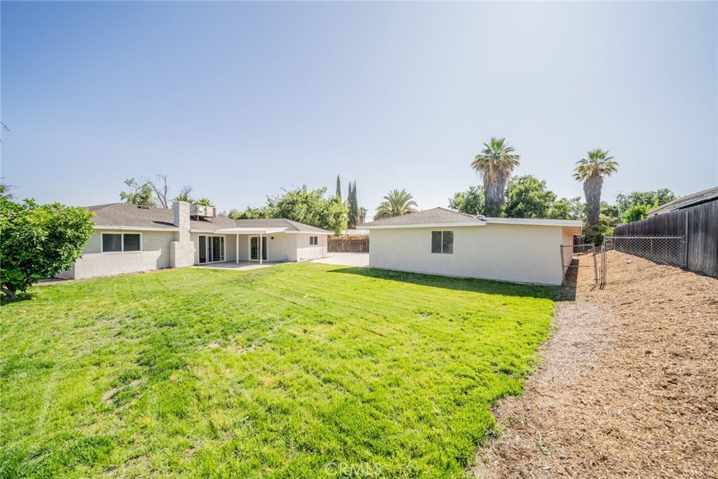 40911 Lela May Avenue Property Photo 16