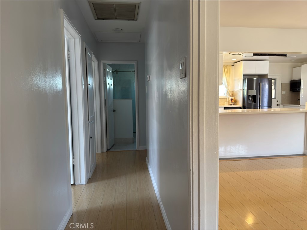 2528 Whitney Drive Property Photo 10