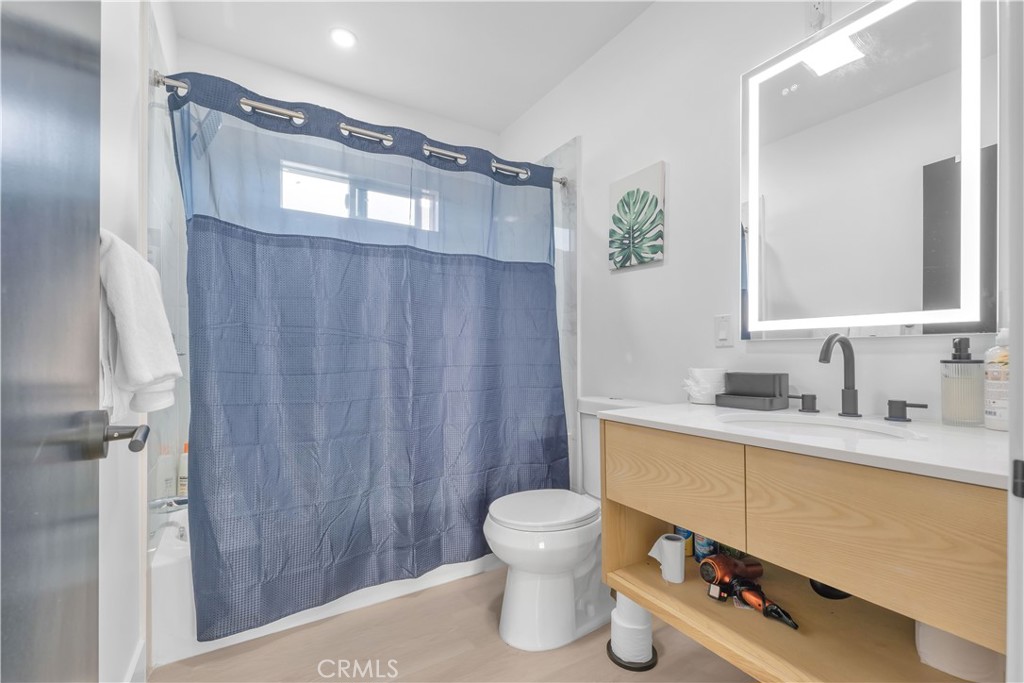 3115 Arvia Street 1a Property Photo 8