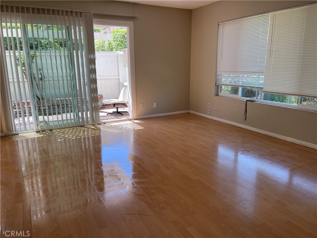 2115 E Aroma Drive Property Photo 1