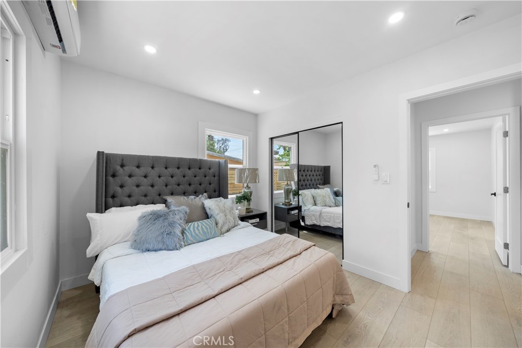 16082 Athol Street Property Photo 14