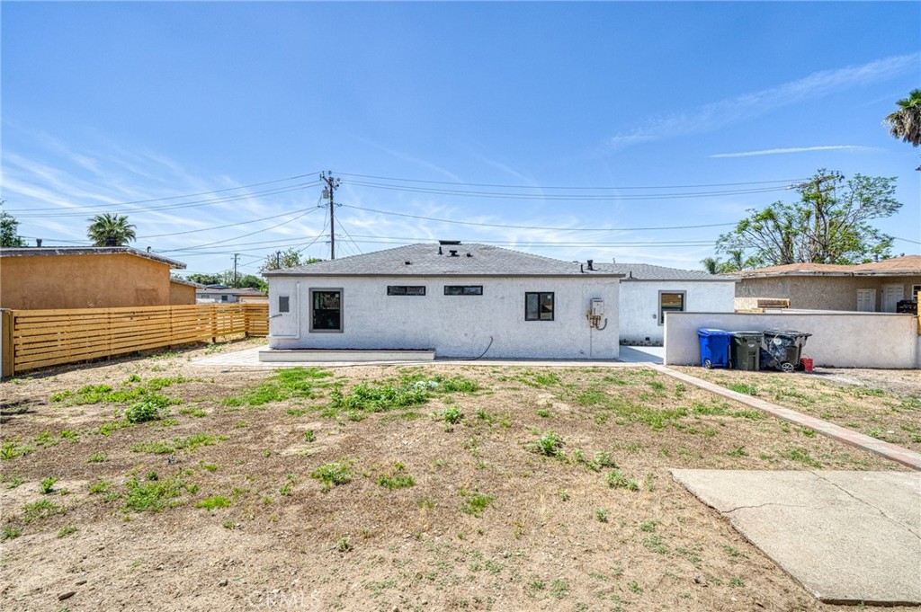 16082 Athol Street Property Photo 27