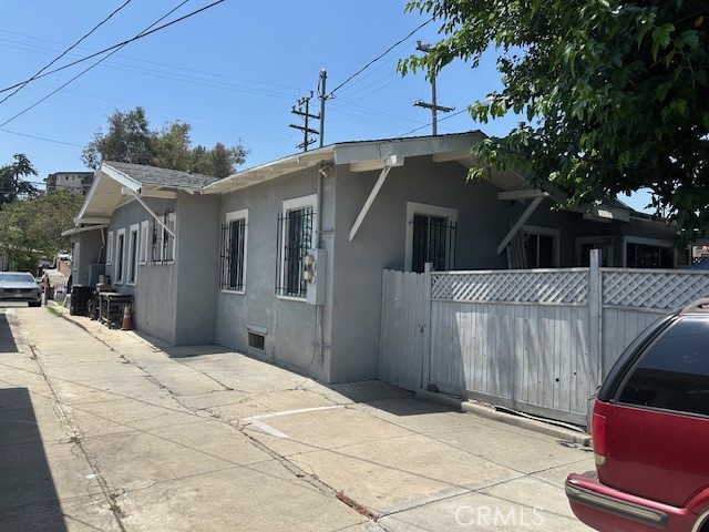 2132 Lincoln Park Avenue Property Photo 2