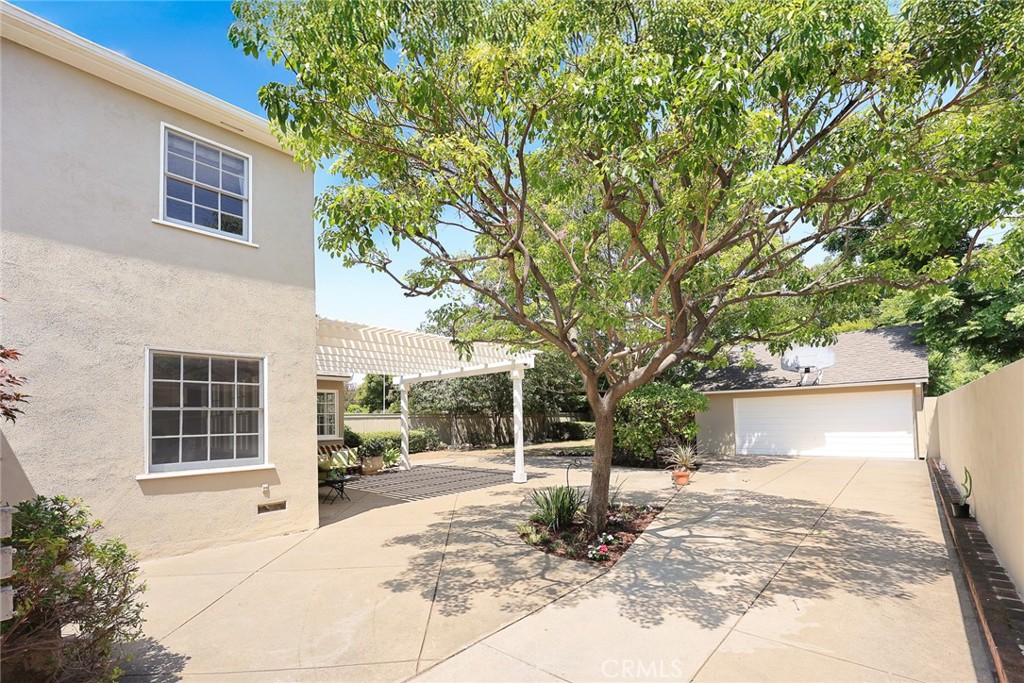 1960 Del Mar Avenue Property Photo 26