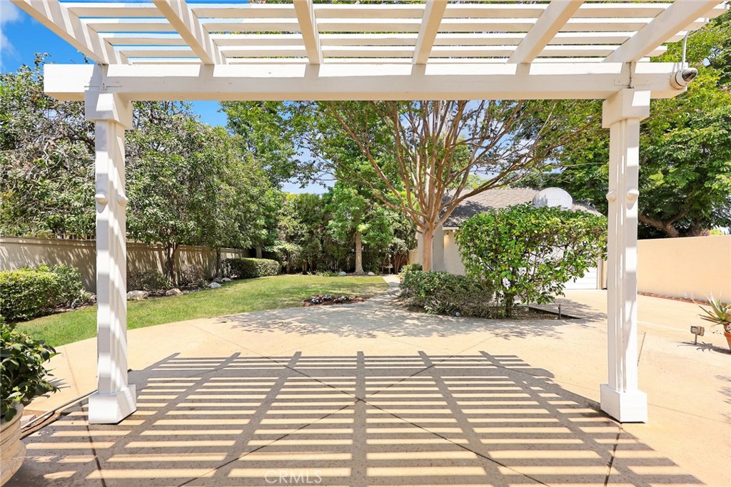 1960 Del Mar Avenue Property Photo 29