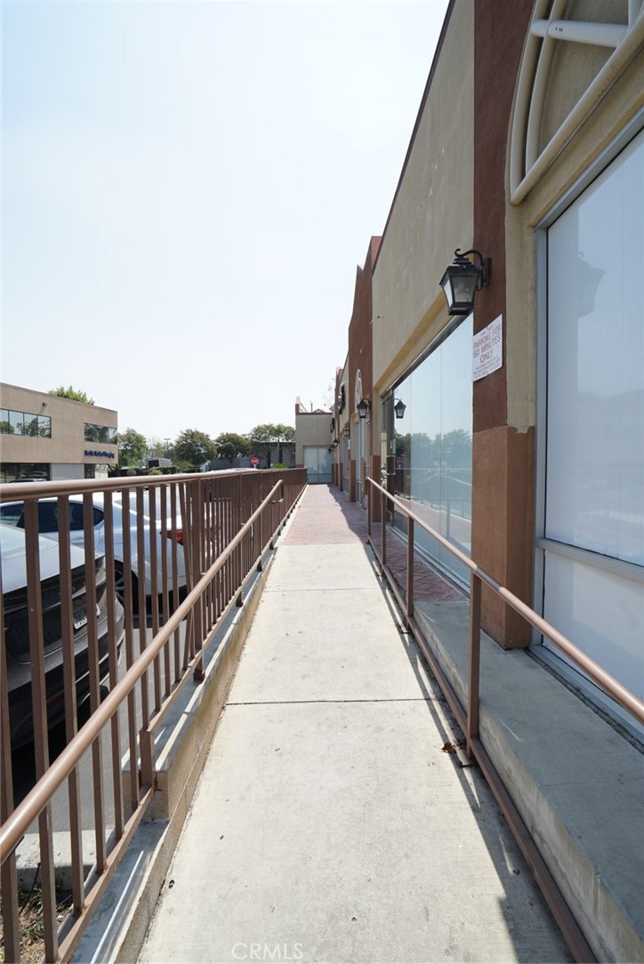 E Colima Road Property Photo 31