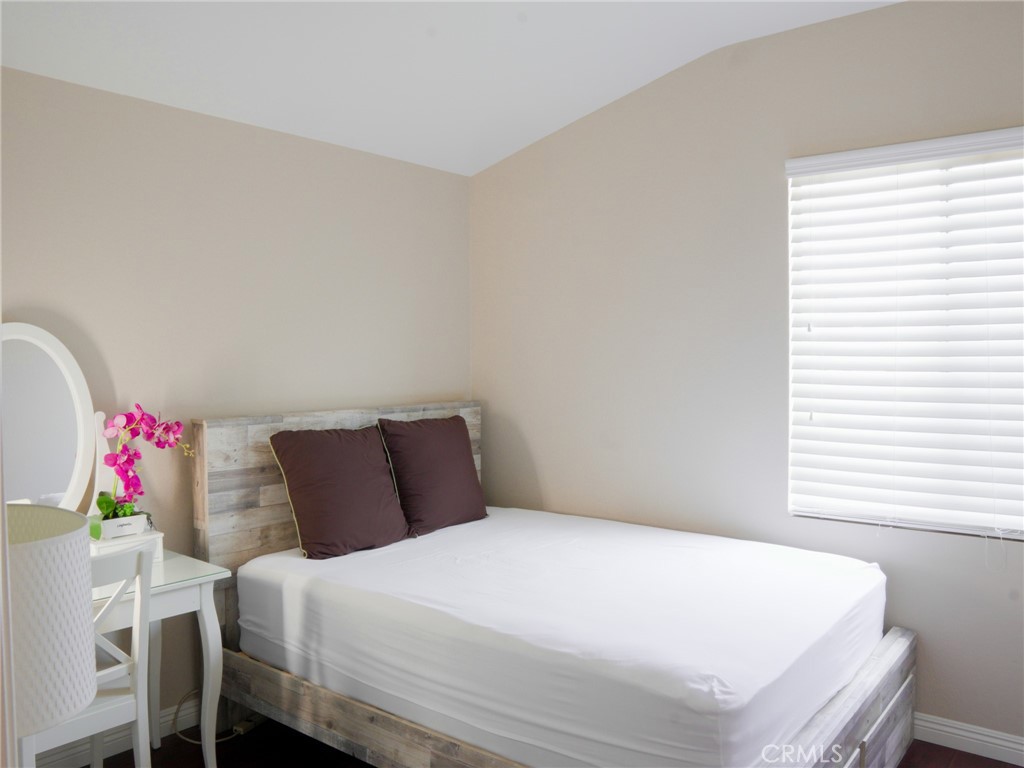 138 Greenhedge Lane Property Photo 10