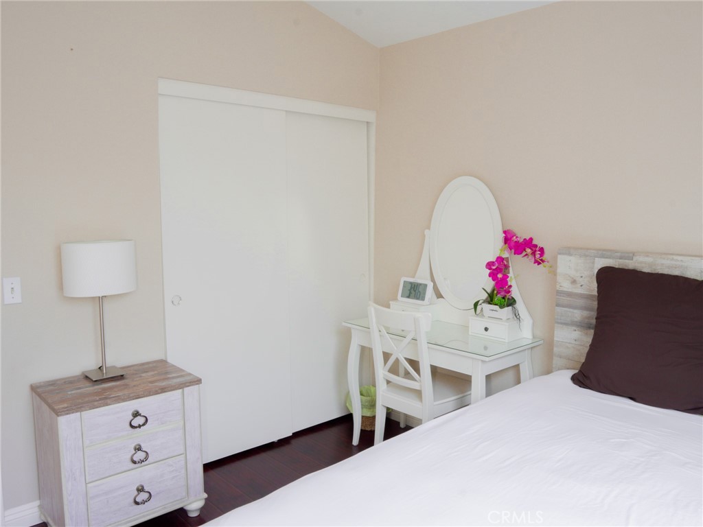 138 Greenhedge Lane Property Photo 11