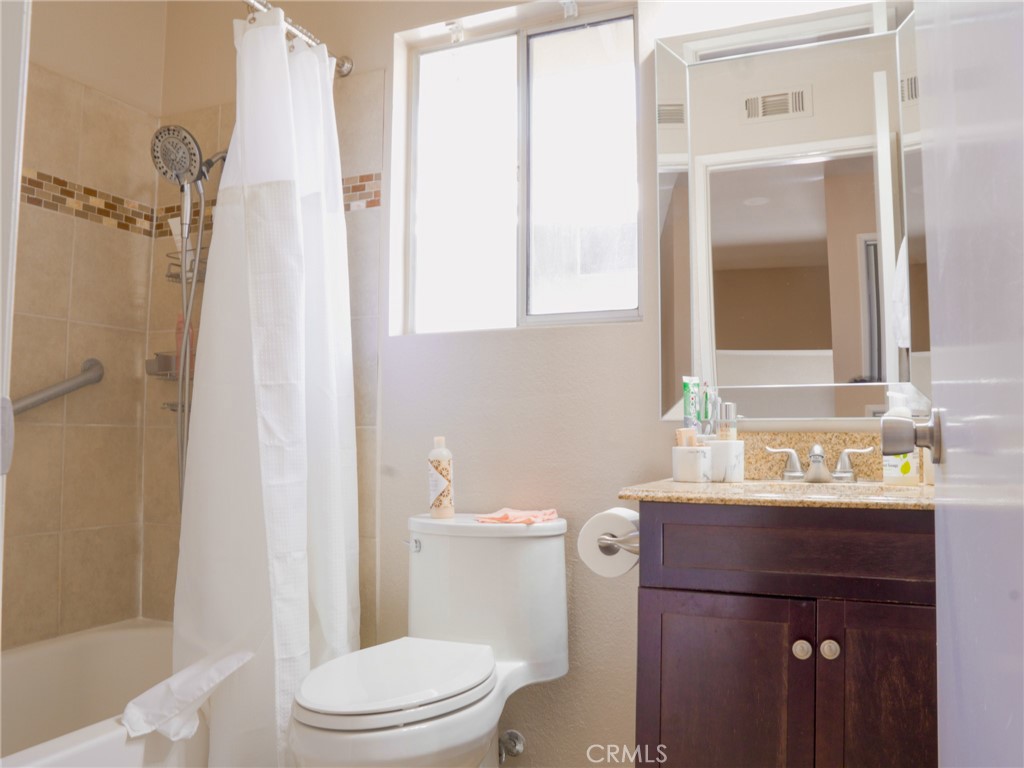 138 Greenhedge Lane Property Photo 22