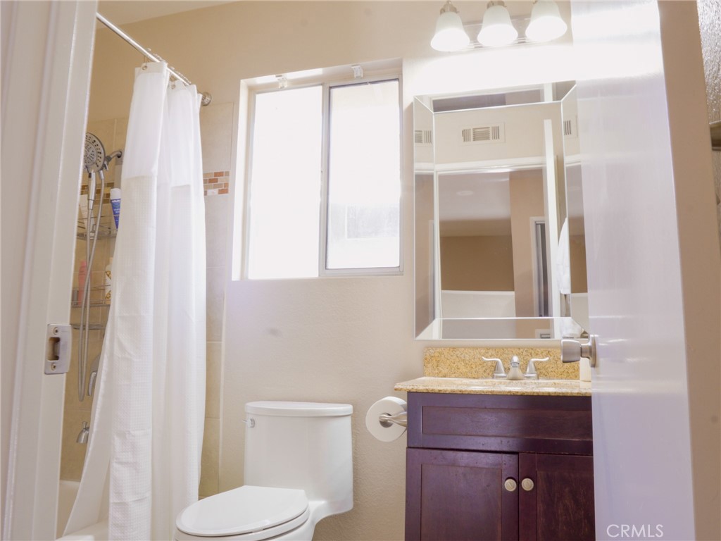 138 Greenhedge Lane Property Photo 23