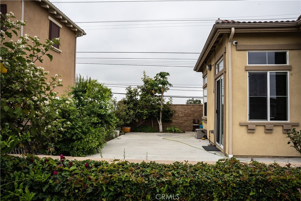 21125 Normandie Avenue Property Photo 3