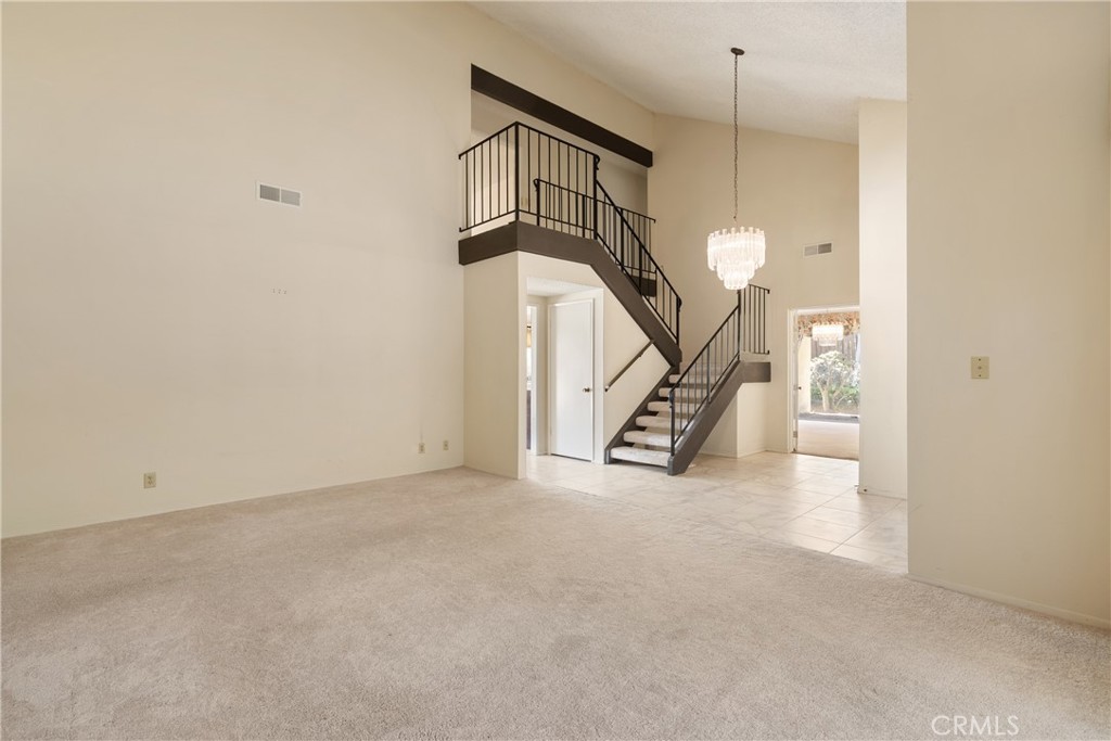 2258 Oldridge Drive Property Photo 3
