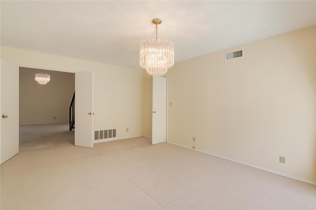 2258 Oldridge Drive Property Photo 6