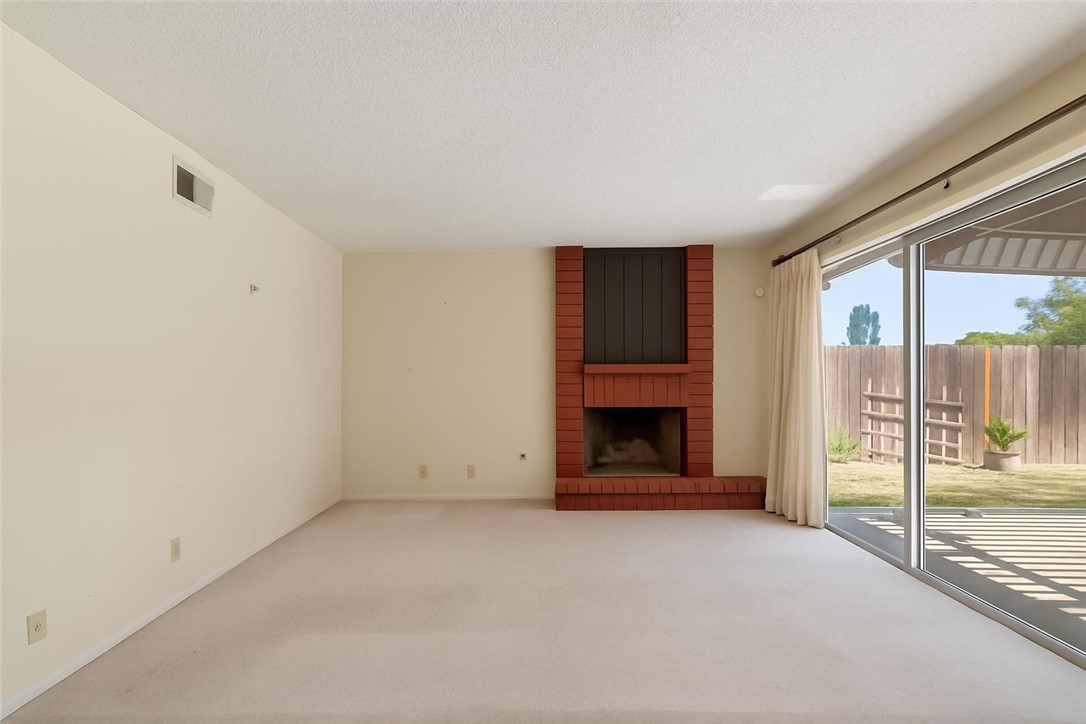 2258 Oldridge Drive Property Photo 7