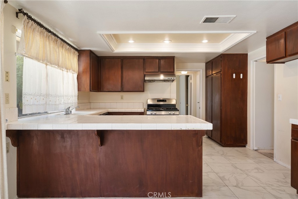 2258 Oldridge Drive Property Photo 10