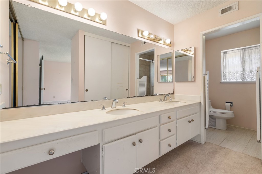 2258 Oldridge Drive Property Photo 17