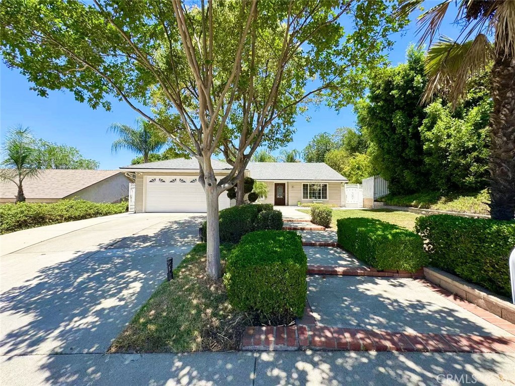 21315 Pinehill Lane Property Photo 1