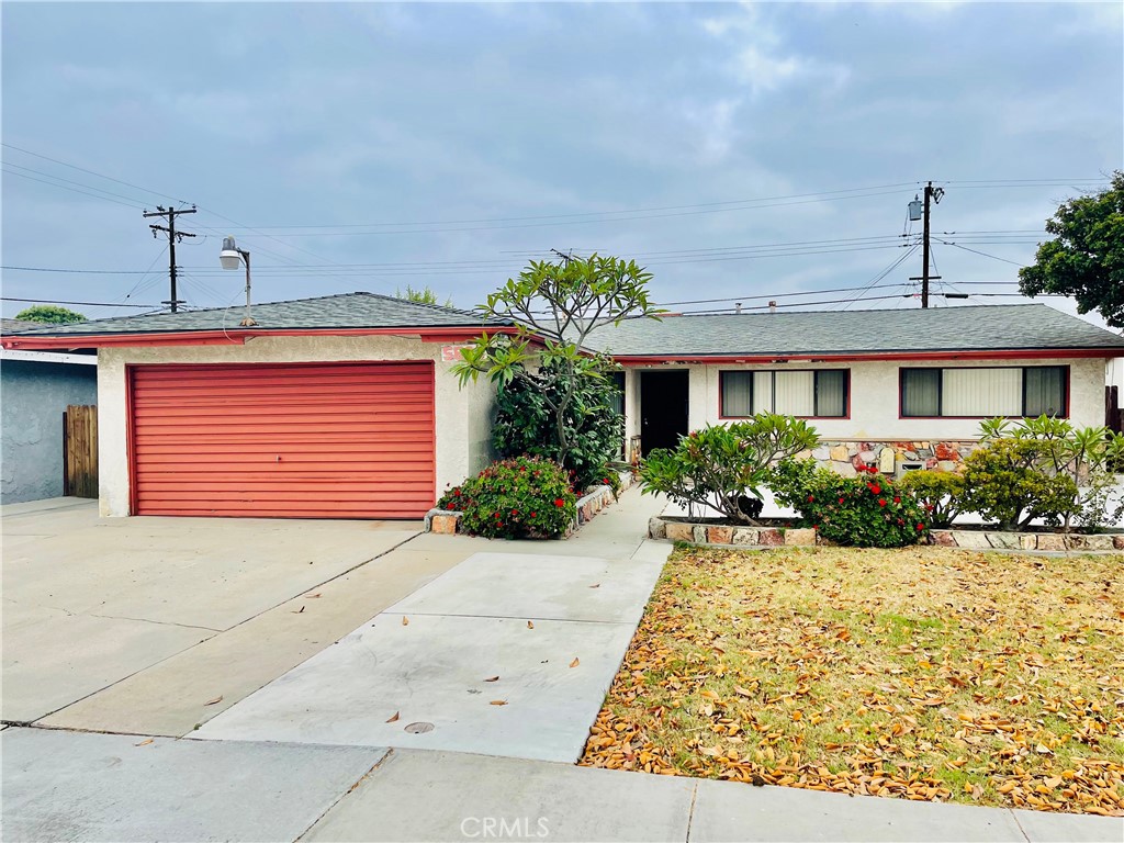 5809 Los Alamos Street Property Photo 1