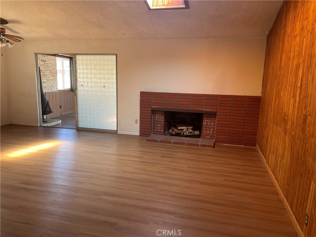5809 Los Alamos Street Property Photo 5