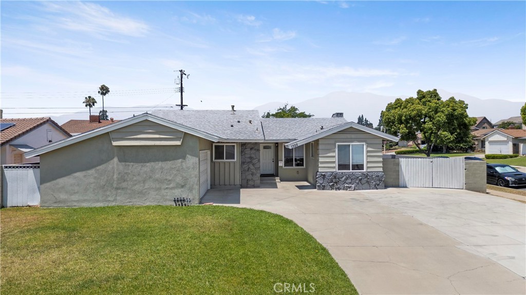 1322 W 6th Street Property Photo 1